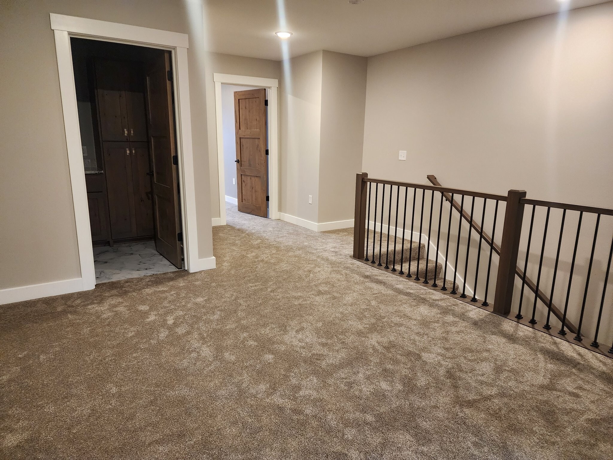 Building Photo - 2317 Lake Rd