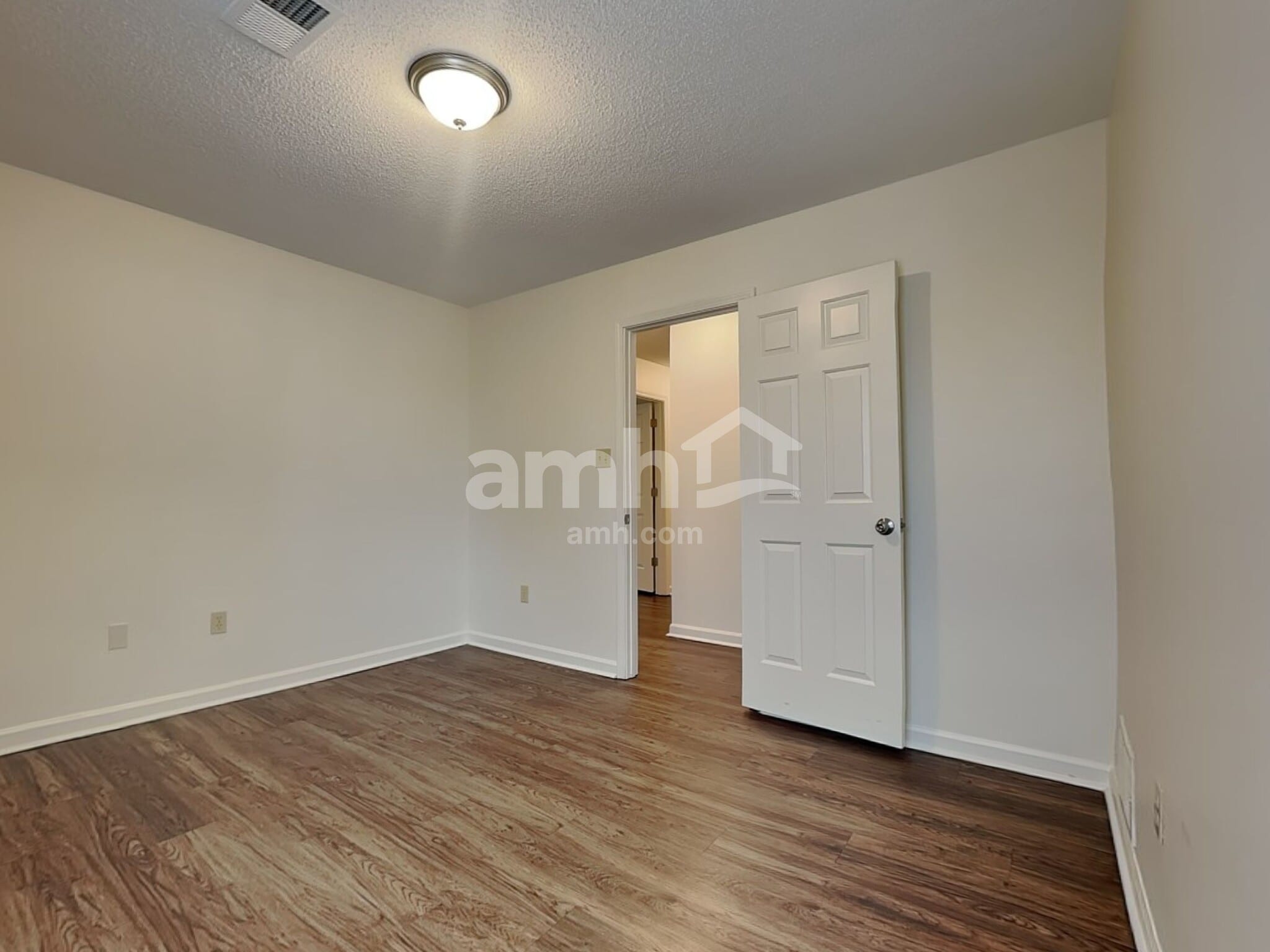 Building Photo - 4343 Shiney Point Cv