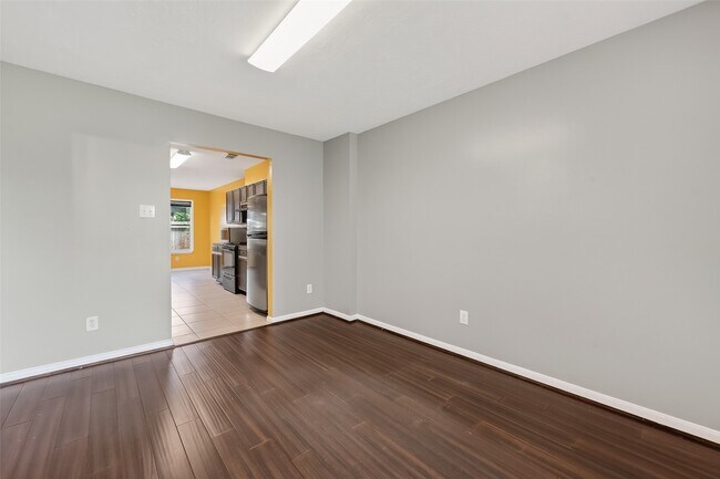 Building Photo - 11735 Alief Clodine Rd