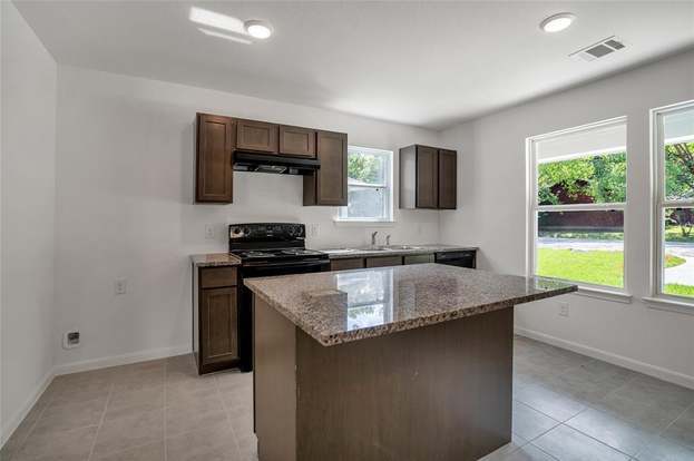 Building Photo - 26692 Pools Creek Dr
