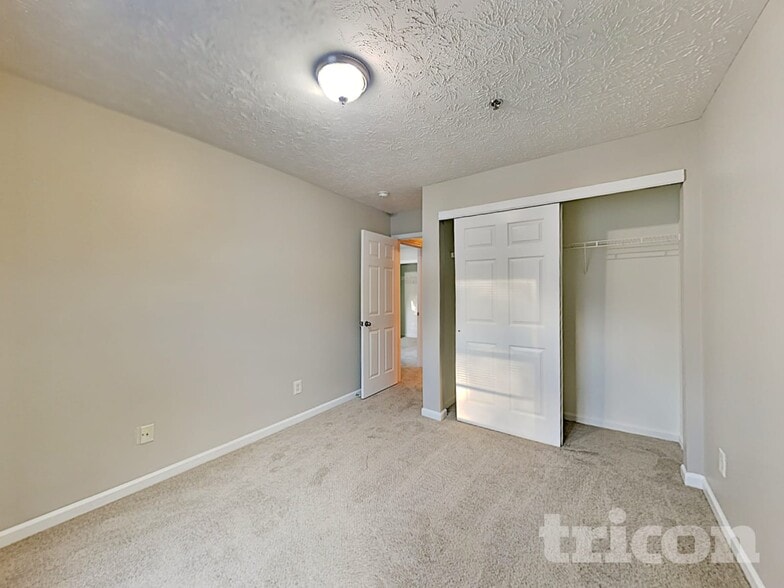 Building Photo - 135 Ellis Drive