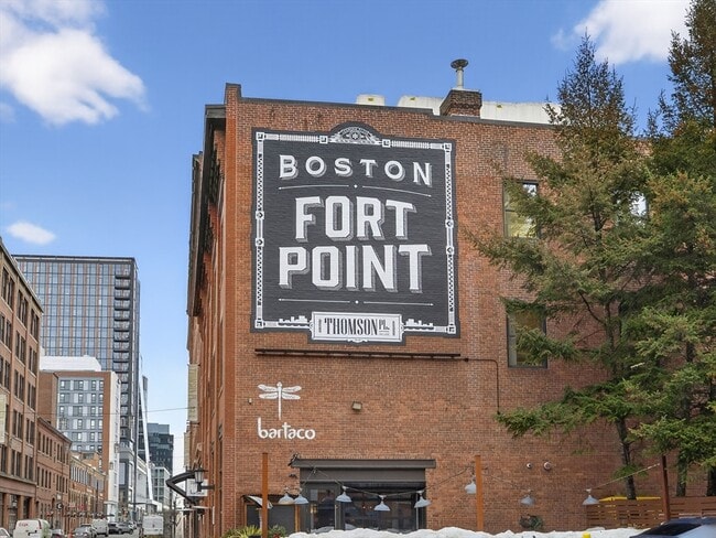 Building Photo - 355 Congress St