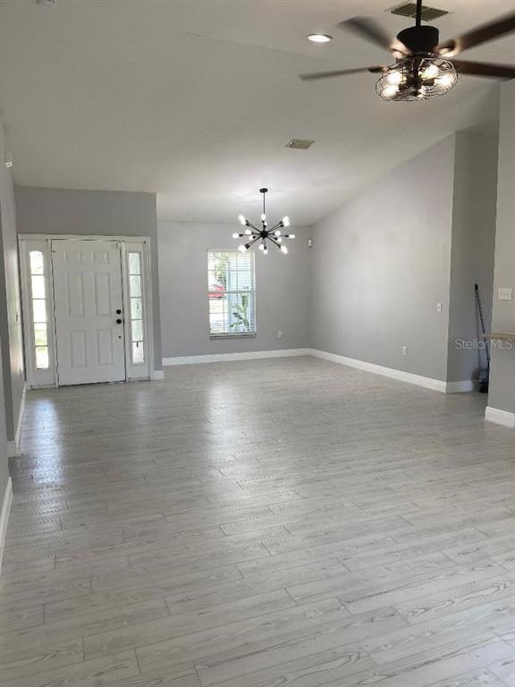 Building Photo - 443 Flamingo Ct