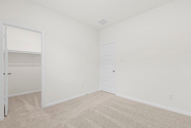 Building Photo - 4908 Vida Vis Dr