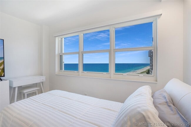 Building Photo - 5100 N Ocean Blvd