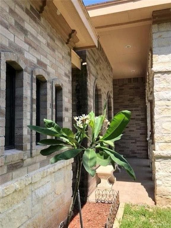 Building Photo - 35 Fairmont Ave