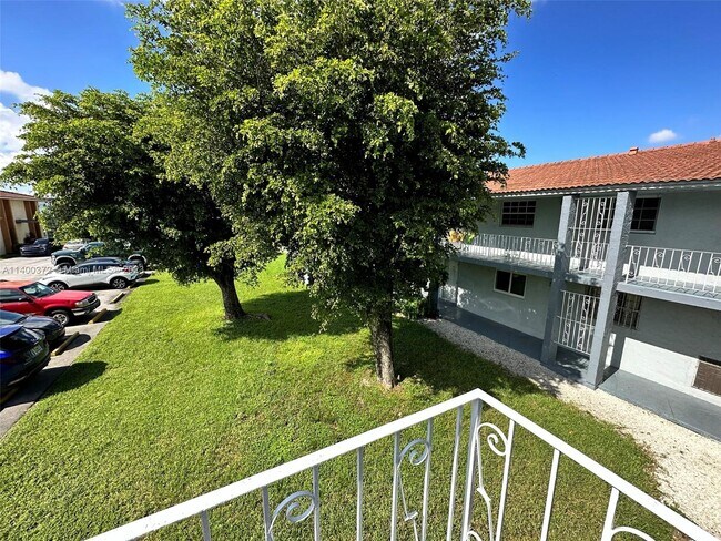 Building Photo - 4050 NW 135th St