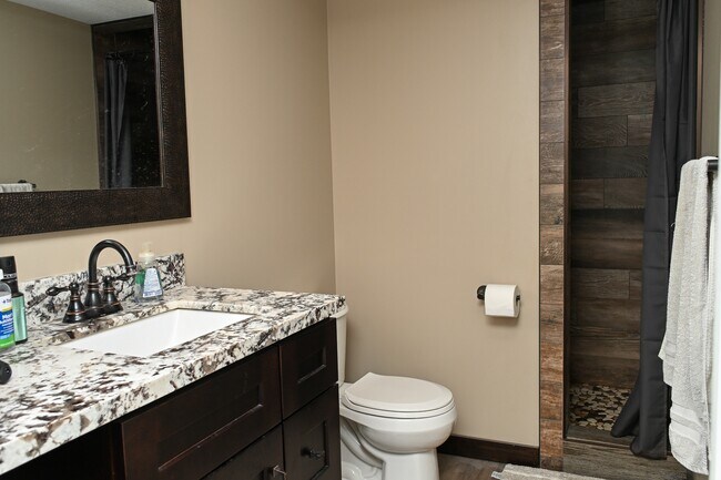 Building Photo - 788 UT-66