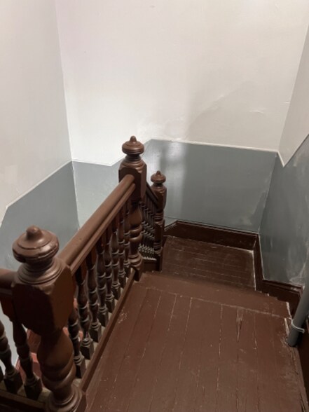 Building Photo - 1112 Lenox Ave