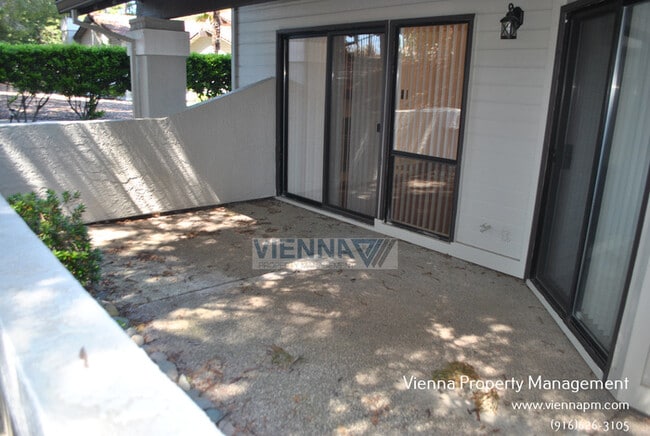 Building Photo - 4710 El Cid Ct