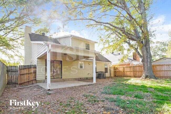 Building Photo - 7098 Maryland Ct