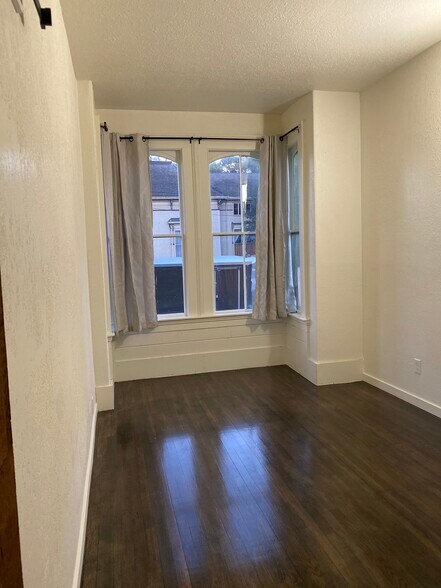 Building Photo - 639 16th St