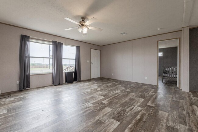 Building Photo - 240 PR 4653