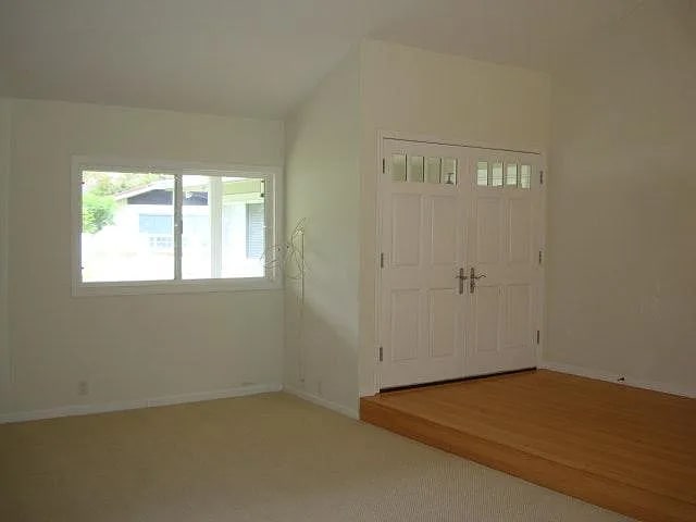 Building Photo - 7120 Naakea St