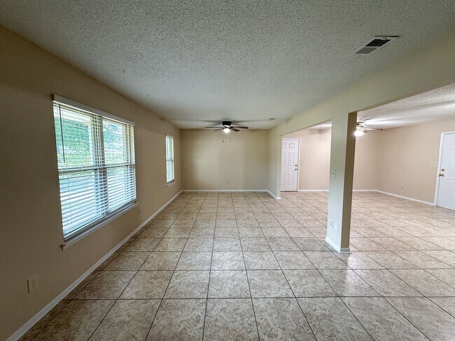 Building Photo - Completely Updated Brick Home with New Kitchen Appliances, Bathrooms, Flooring & Paint!