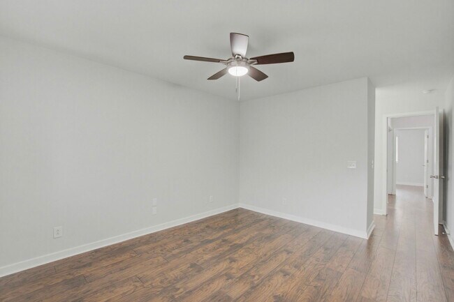 Building Photo - 2741 Jobee Dr