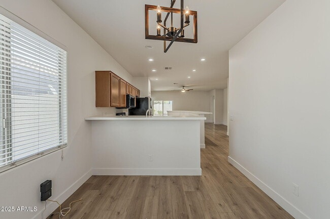 Building Photo - 3877 S Coach House Dr