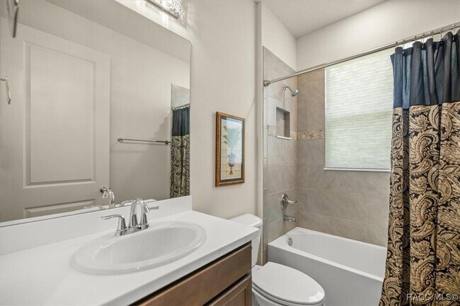 Building Photo - 2443 N Andrea Point