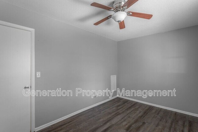 Building Photo - 1407 Mana Ln