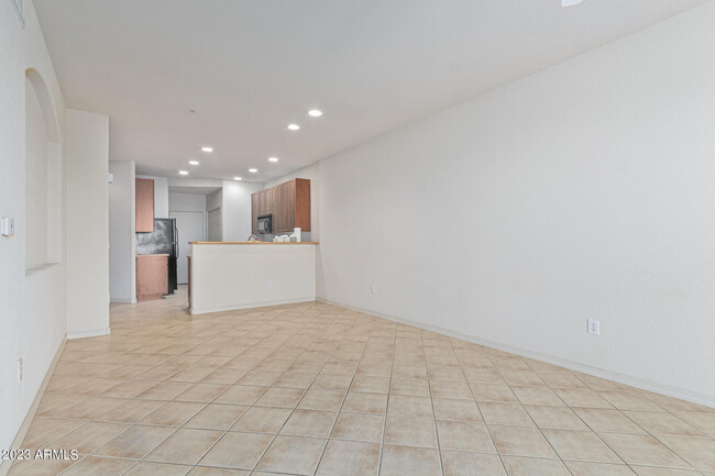 Building Photo - 6535 E Superstition Springs Blvd