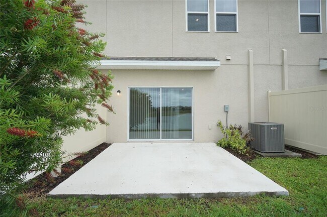 Building Photo - 2407 Paravane Wy