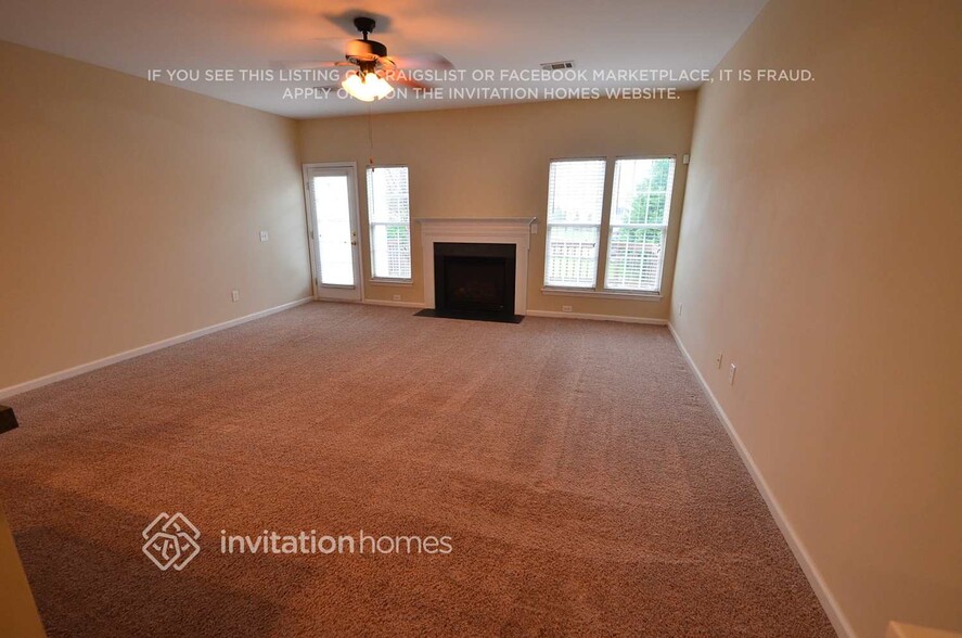 Building Photo - 8515 Castledown Dr