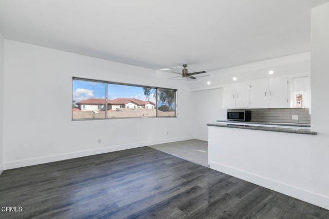 Building Photo - 1201 S Almansor St
