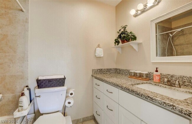 Building Photo - 7385 Vireo Dr
