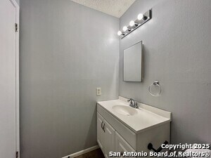 Building Photo - 7619 Alverstone Way