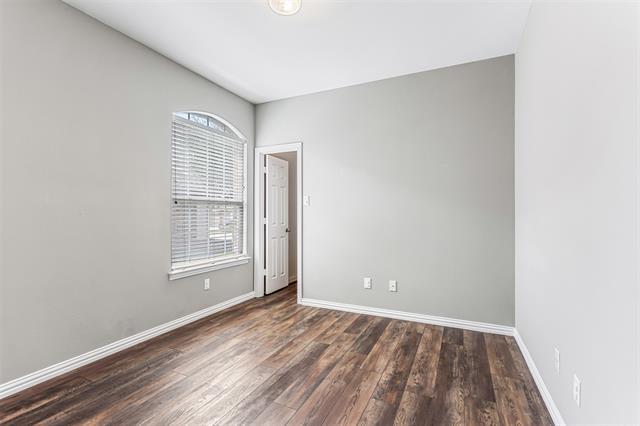 Building Photo - 1848 Sandpiper Ln