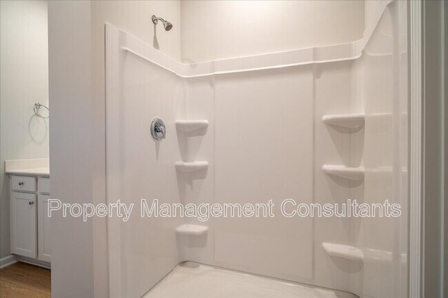Building Photo - 22772 Dashwood Ln