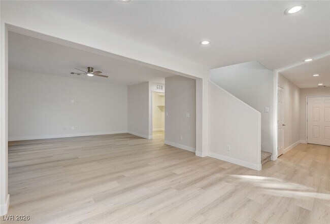 Building Photo - 10807 Cather Ave