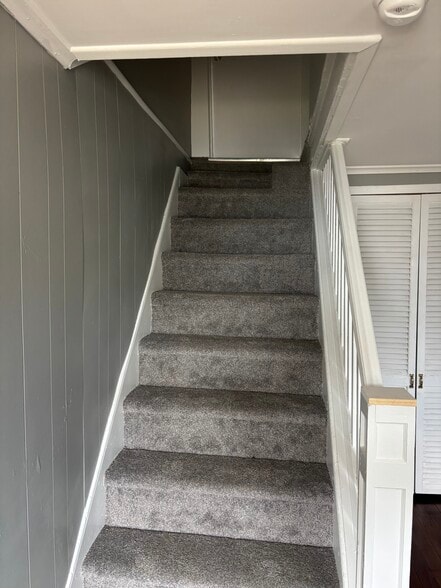 Building Photo - 17 Tennent Ave