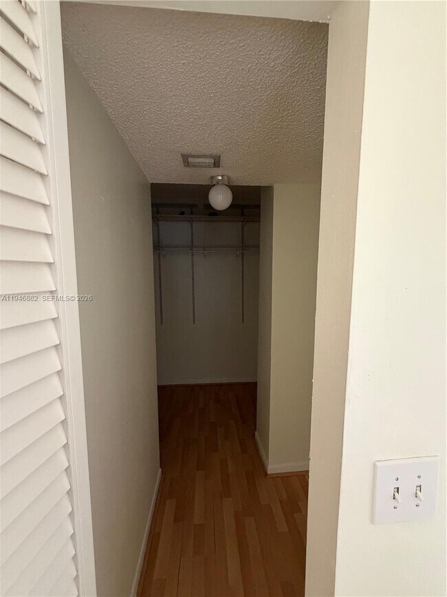 Building Photo - 8205 SW 152nd Ave