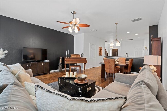 Building Photo - 941 Hampton Cir