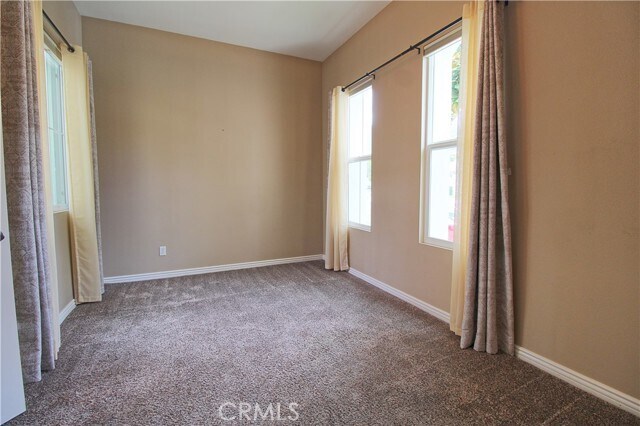 Building Photo - 23952 4 Corners Ct