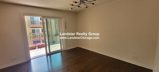 Building Photo - 10033 Irving Park Rd