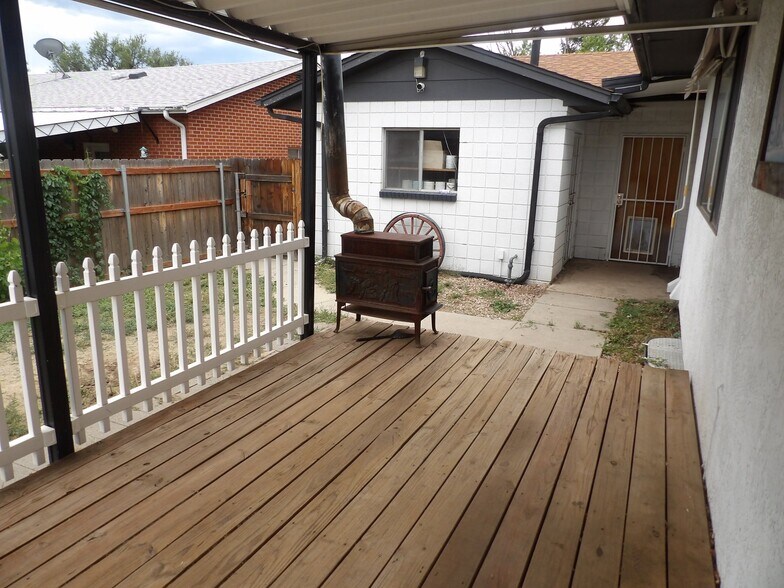 Building Photo - 1333 Yuma St