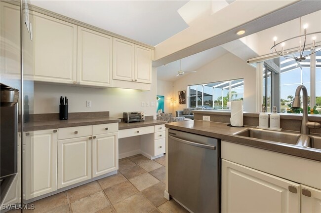 Building Photo - 1526 Vintage Ln