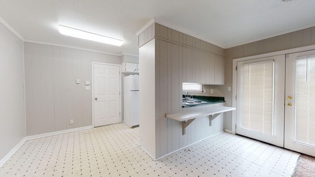 Building Photo - COMING SOON!!!