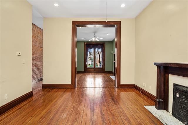 Building Photo - 3136 Lafayette Ave