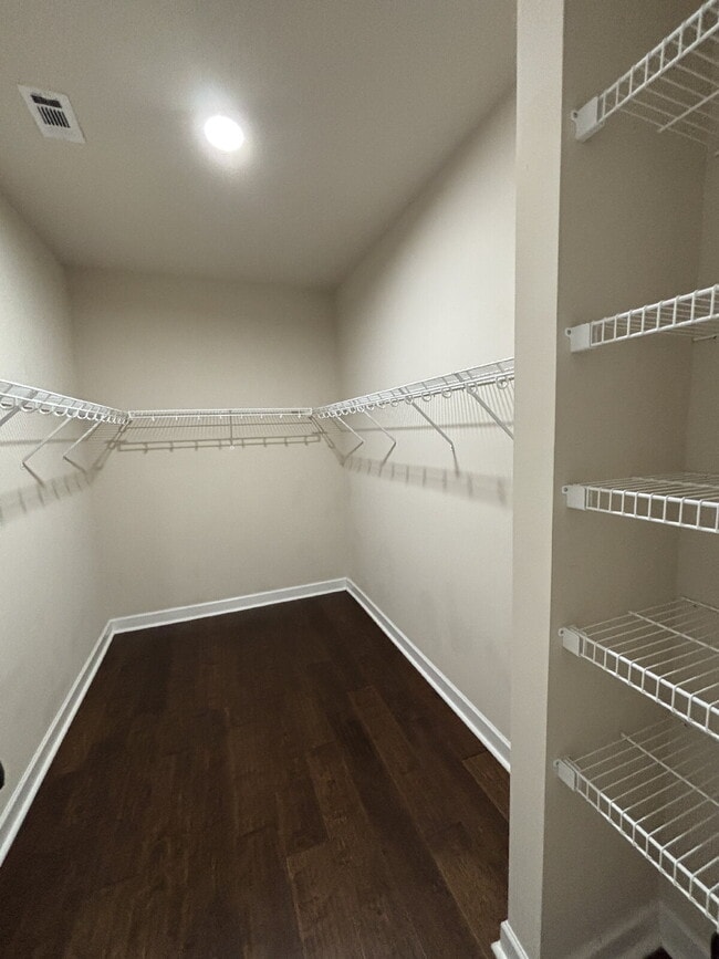 Building Photo - 113 Sandpiper Ln