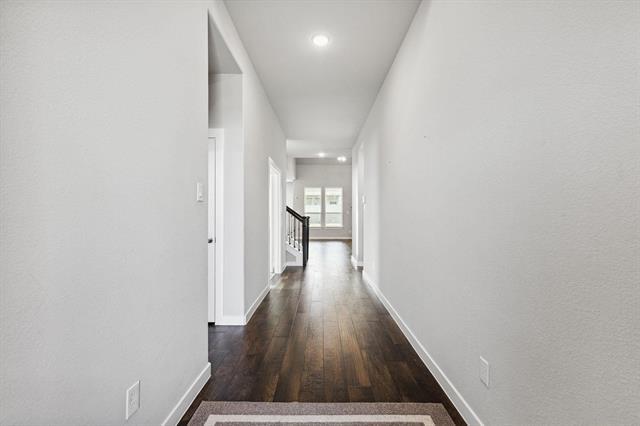 Building Photo - 1305 Swan Trl