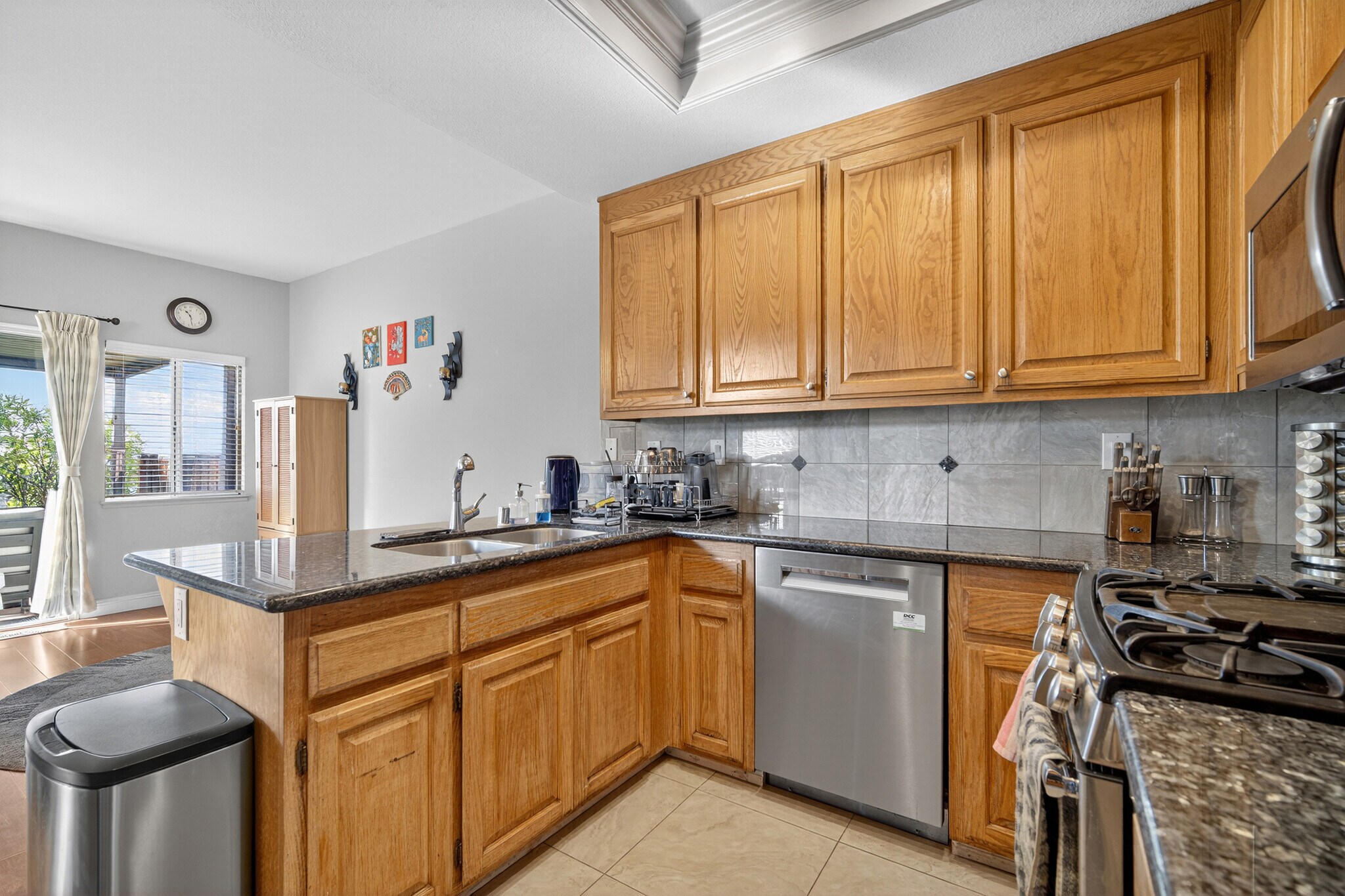 Building Photo - 151 Buck Ct