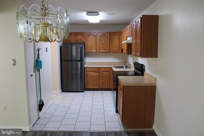 Building Photo - 130 Swiss Gap