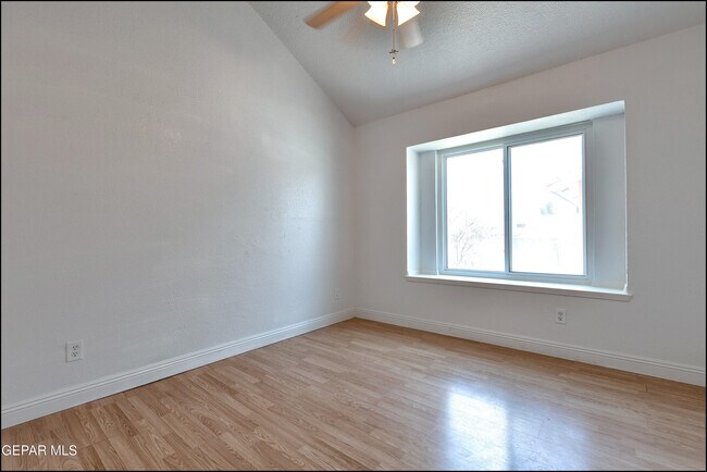 Building Photo - 1744 Gambel Quail Dr