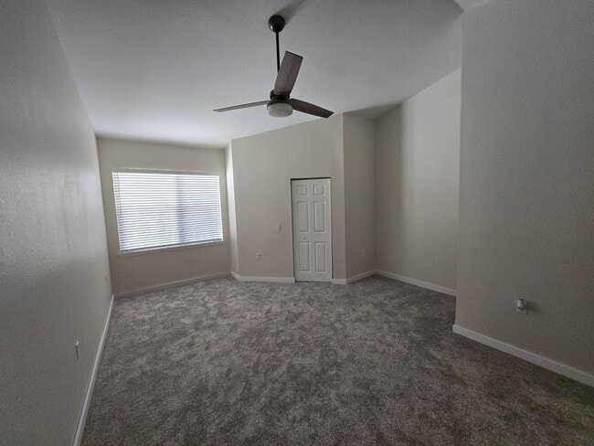 Building Photo - 1 Bed / 1.5 Bath – Magnolia Place | 2-Story Unit in GREAT LOCATION!