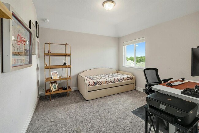 Building Photo - 805 Karst Cv