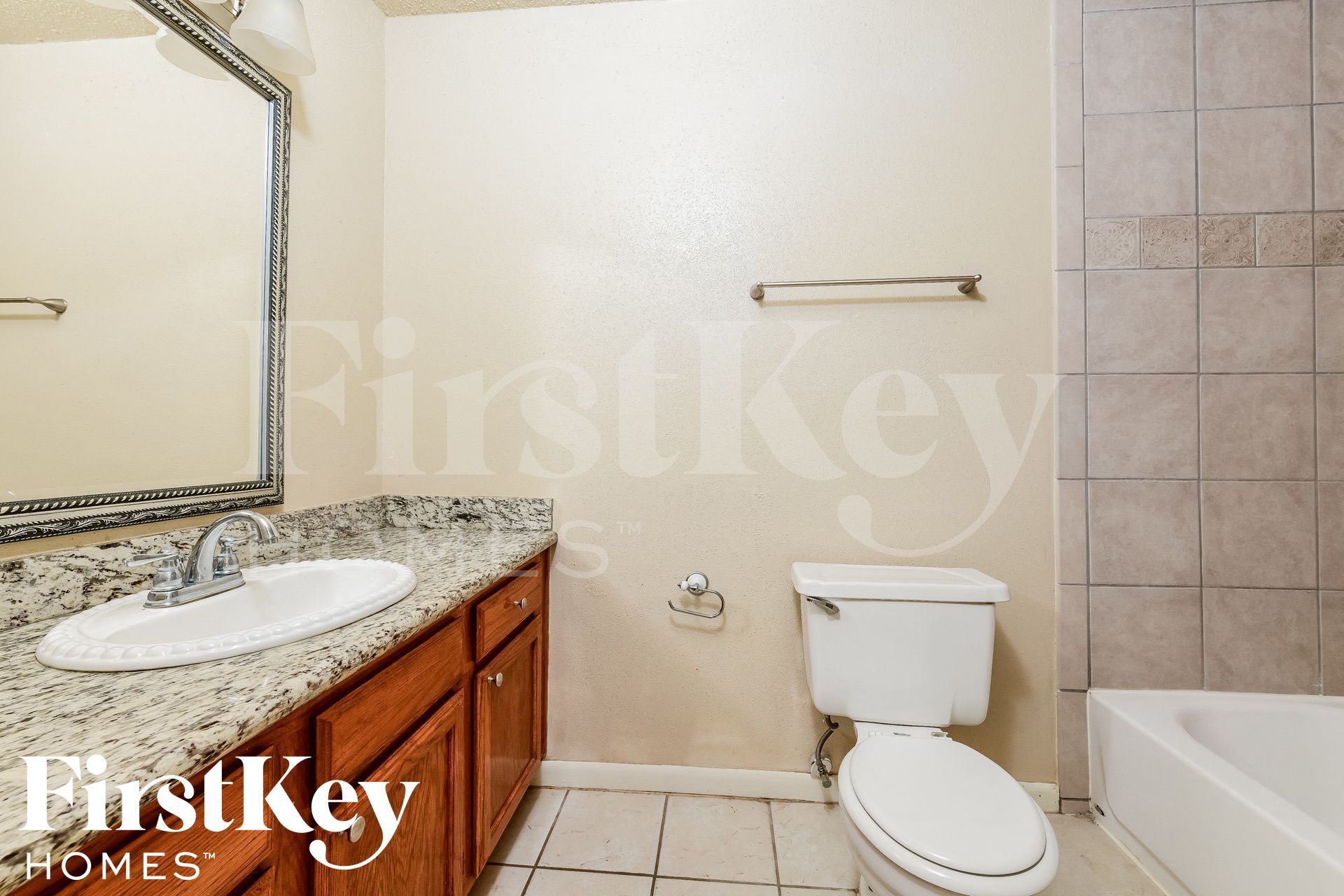 Building Photo - 21407 Highland Knolls Dr