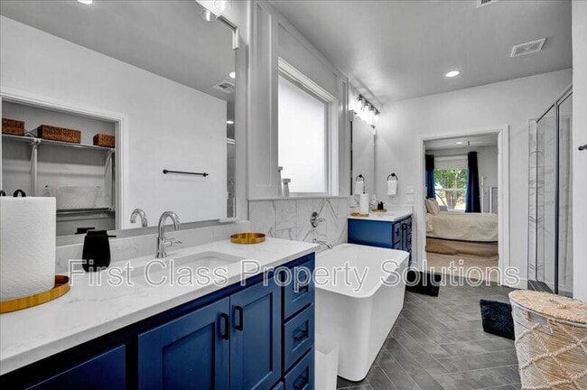 Building Photo - 7317 NW 159th Terrace